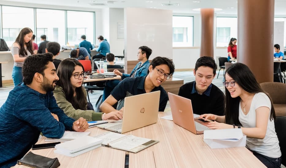 Học tập trực tuyến chất lượng cao